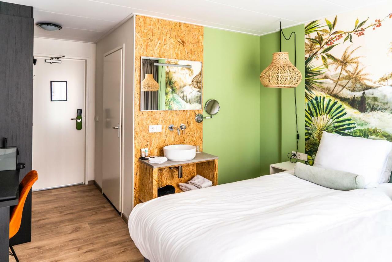 Boutique Hotel Charley'S Westkapelle Exterior photo